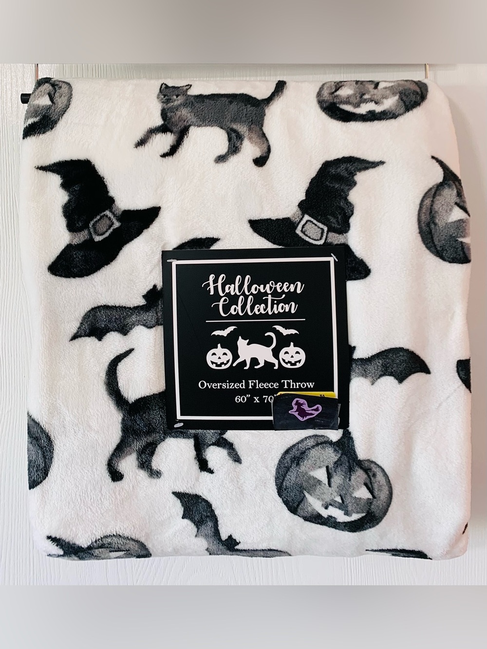 Halloween Collection Halloween Black Cats Bats and Pumpkins Throw Blanket